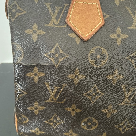 100% Authentic Louis Vuitton Speedy Bag - Picture 4 of 8